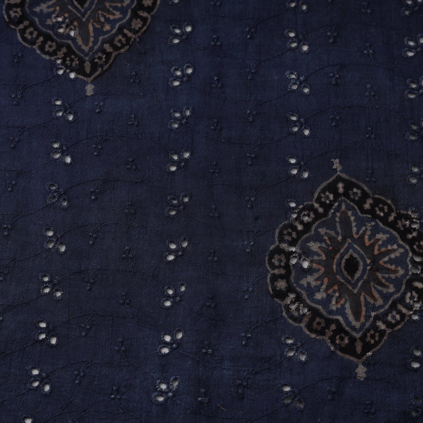 Hakoba natural dyed cotton fabric 32 - handcrafted