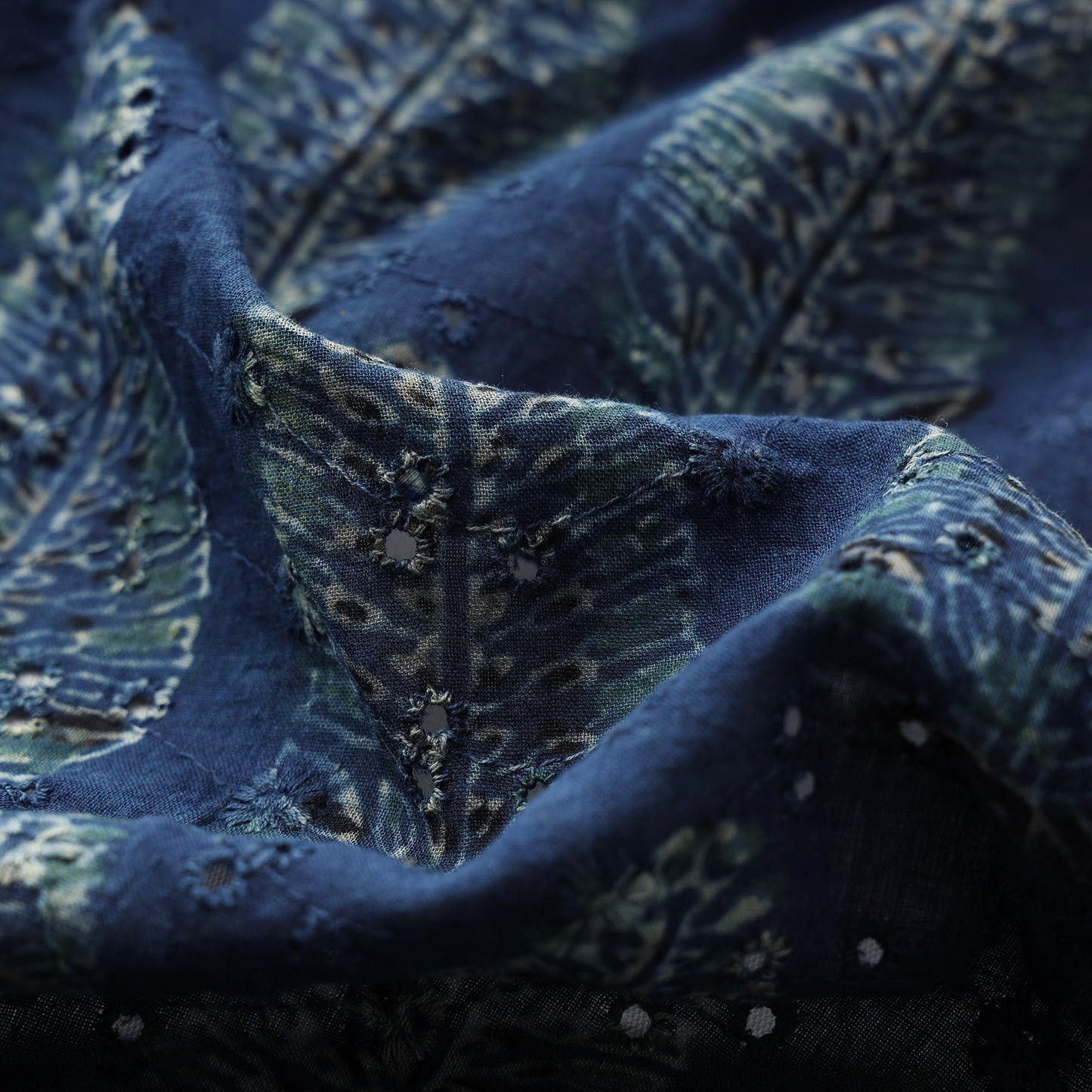 Hakoba natural dyed cotton fabric 34 - handcrafted