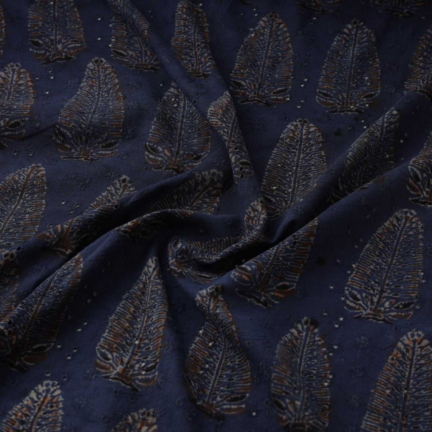 Hakoba natural dyed cotton fabric 35 - handcrafted