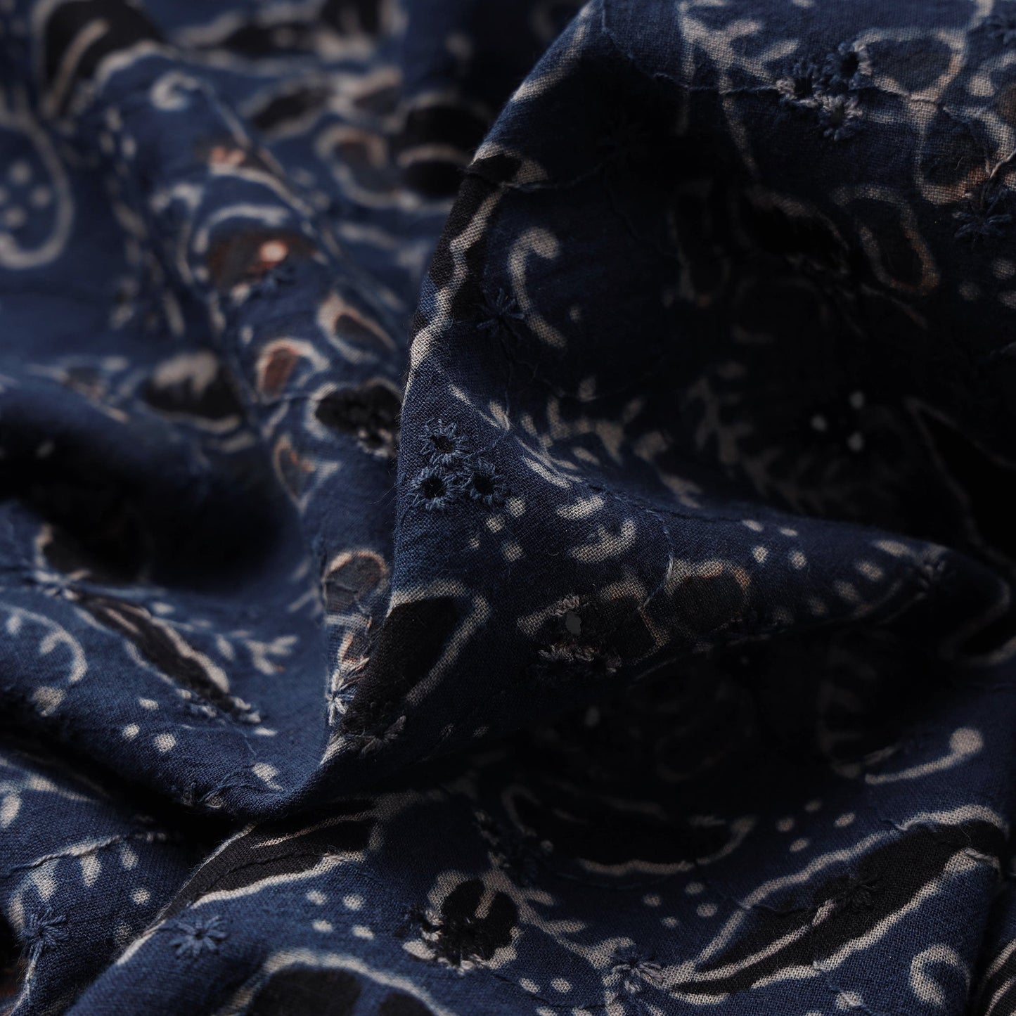 Hakoba natural dyed cotton fabric 42 - handcrafted