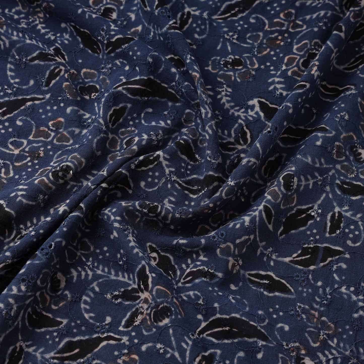 Hakoba natural dyed cotton fabric 42 - handcrafted