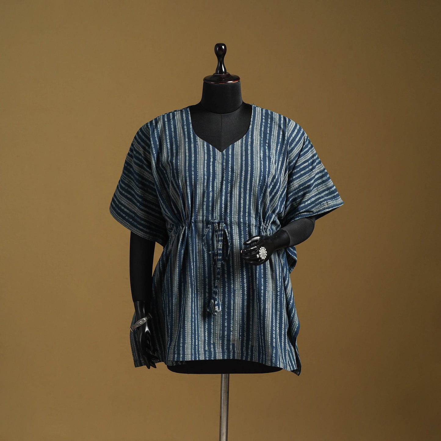 Hand akola short kaftan with tie-up waist 28 - handcrafted