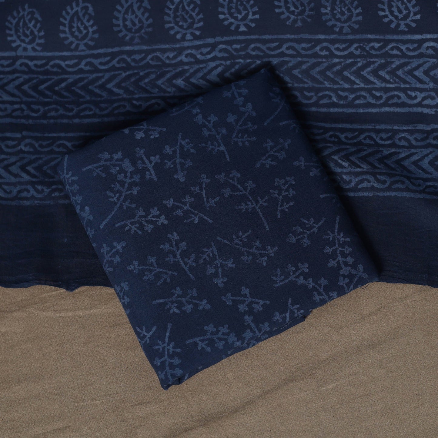 Hand batik cotton 3pc unstitched dress material 52