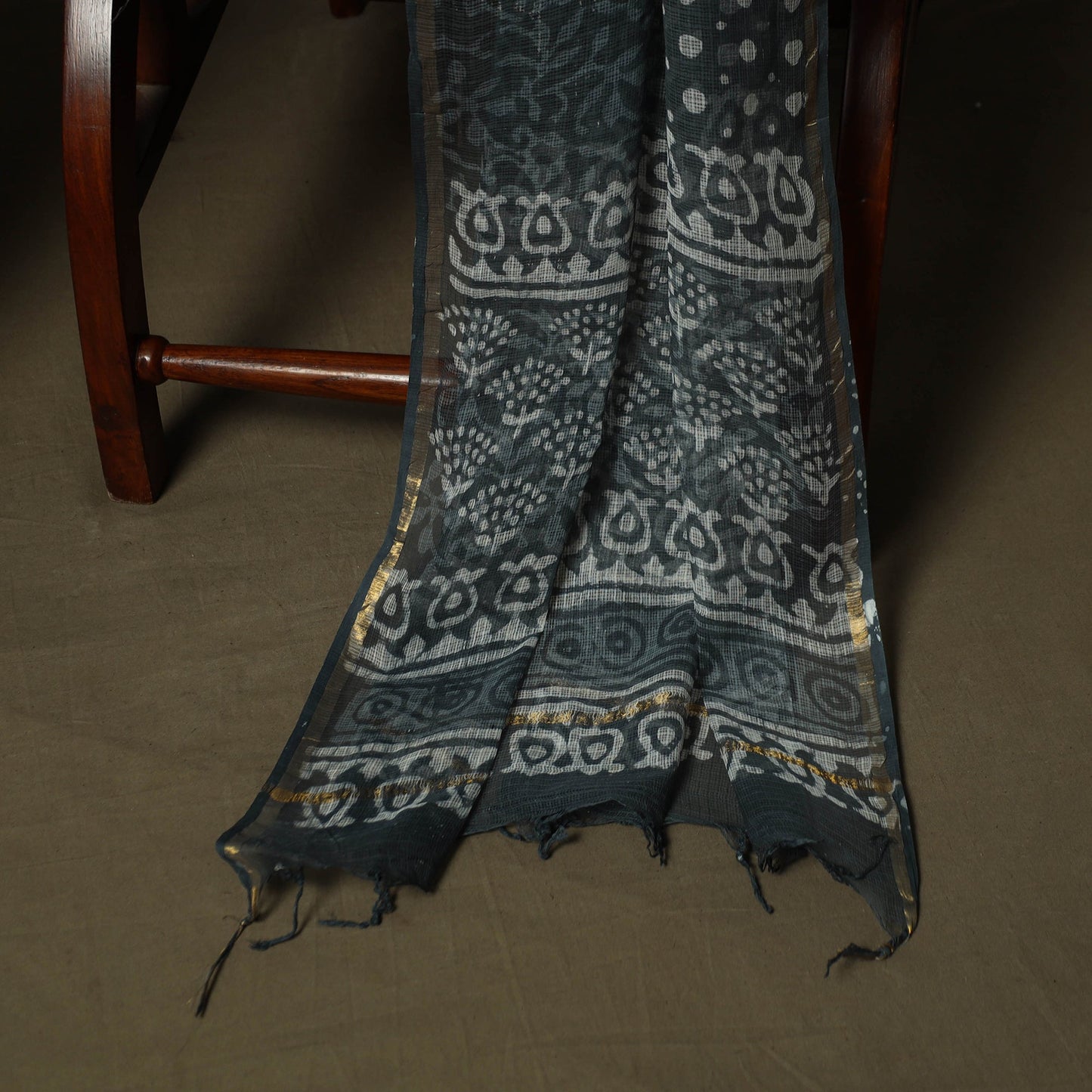 Hand block batik print cotton 3pc unstitched dress material