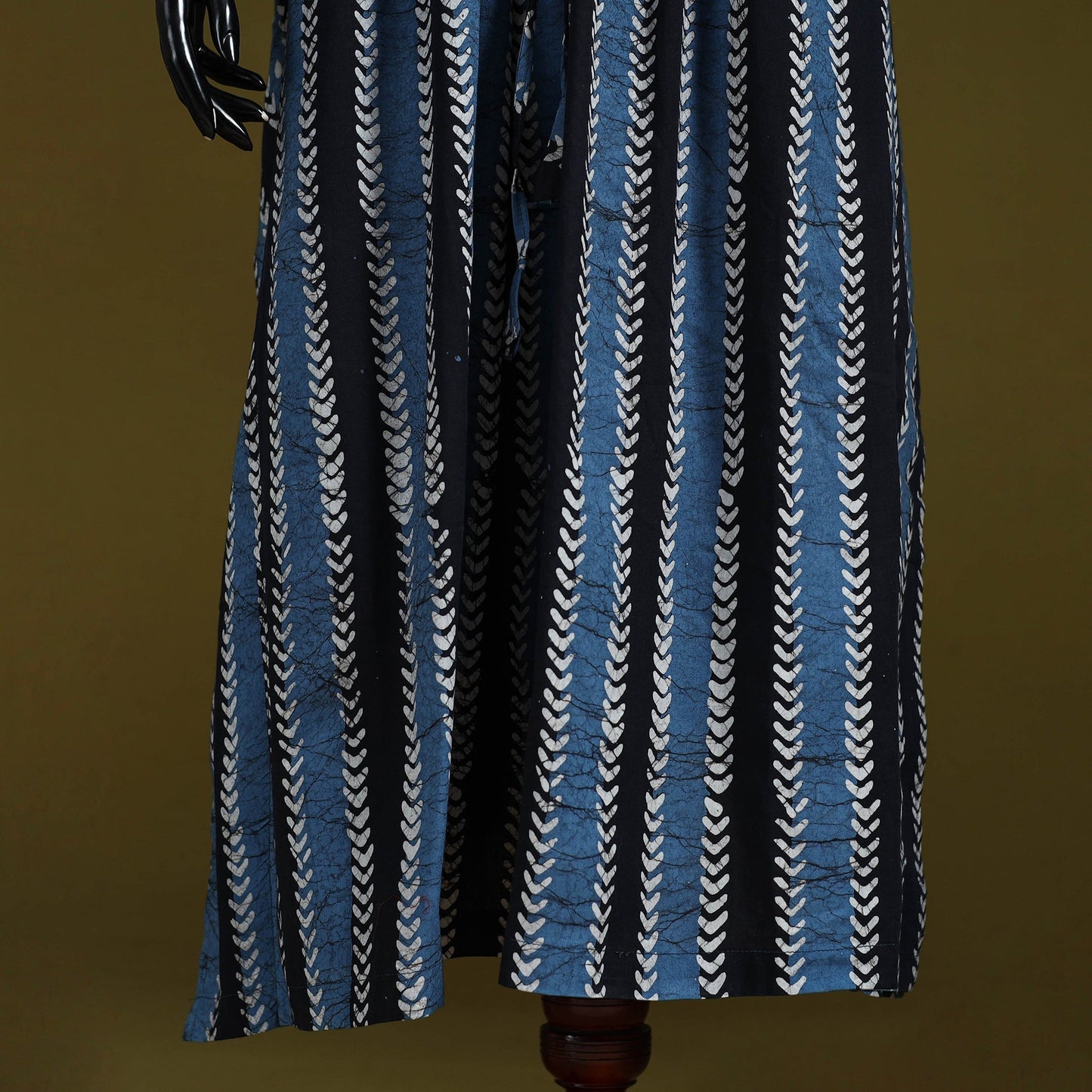 Hand batik cotton long kaftan 19. Handcrafted