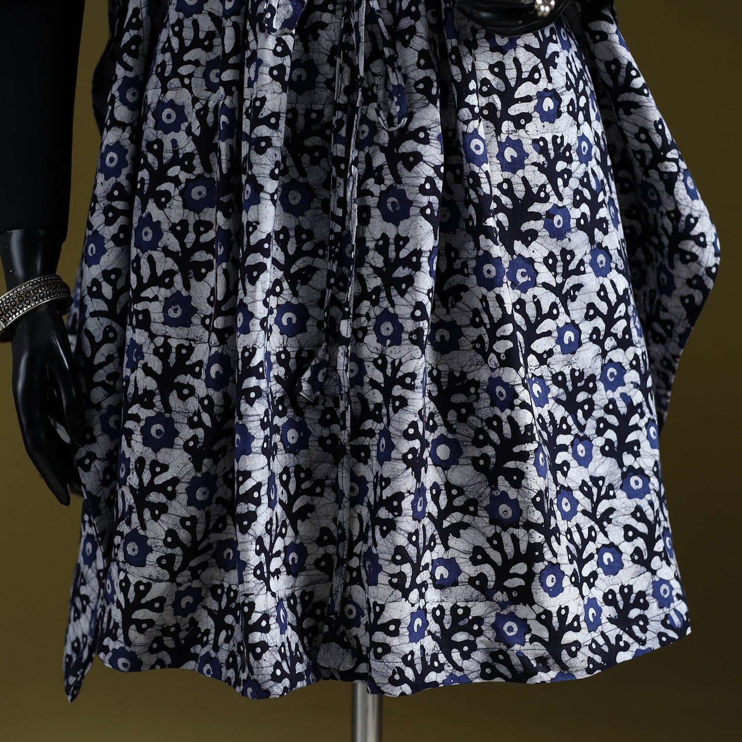 Hand batik cotton medium kaftan 41 - handcrafted