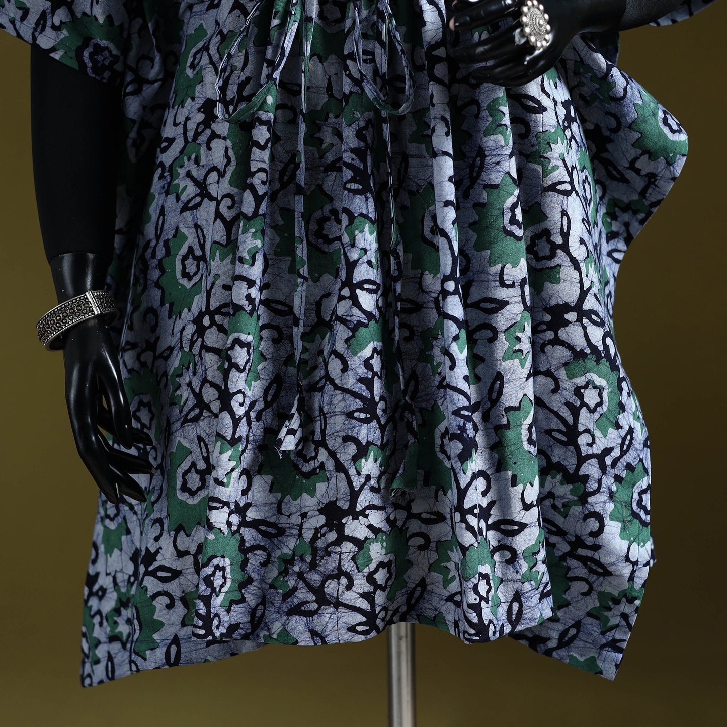 Hand batik cotton medium kaftan 47 - handcrafted