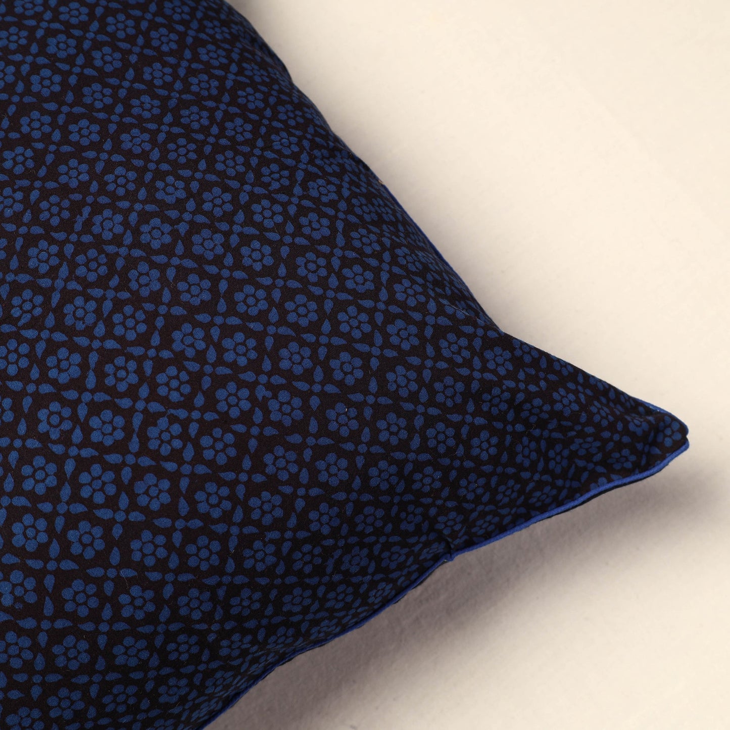 Bagh Cushion Cover