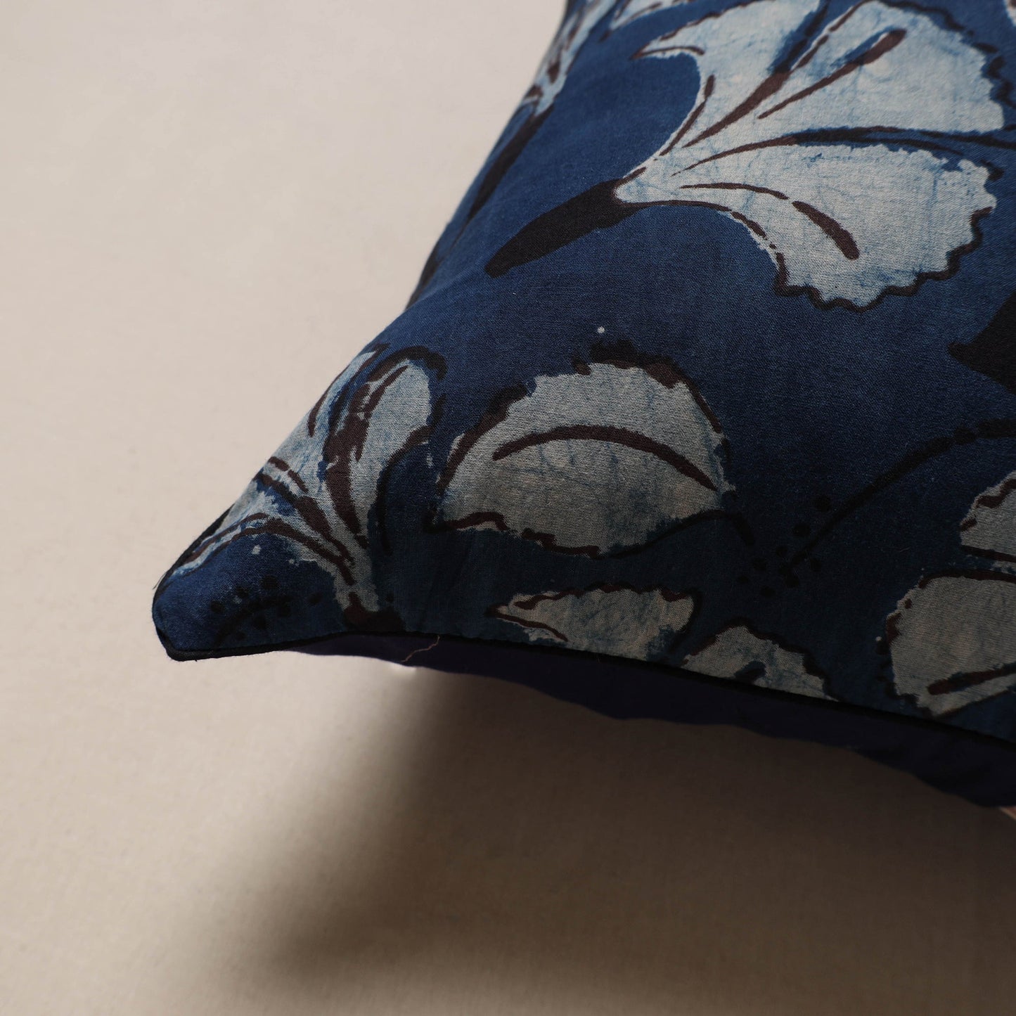 Hand bindaas cushion cover 11 - handcrafted