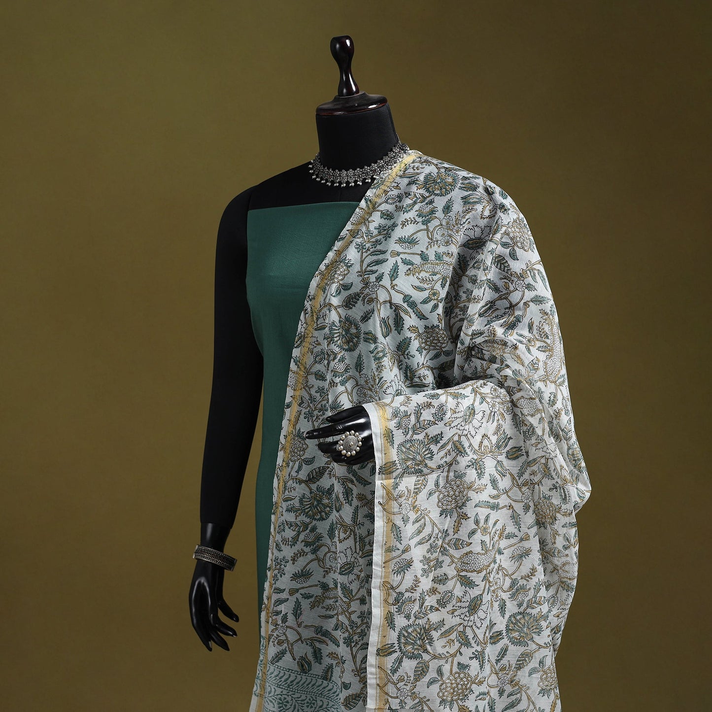 Hand chanderi silk sanganeri floral dupatta 46 - handcrafted