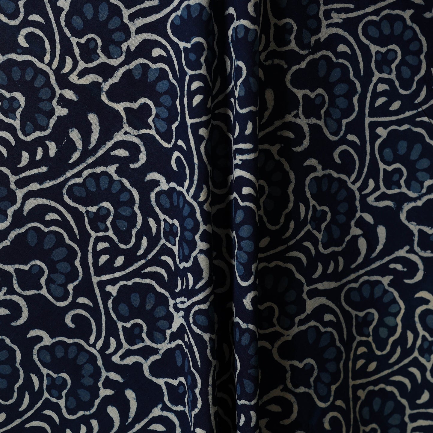 Blue - hand cotton indigo bagru fabric 08 - handcrafted