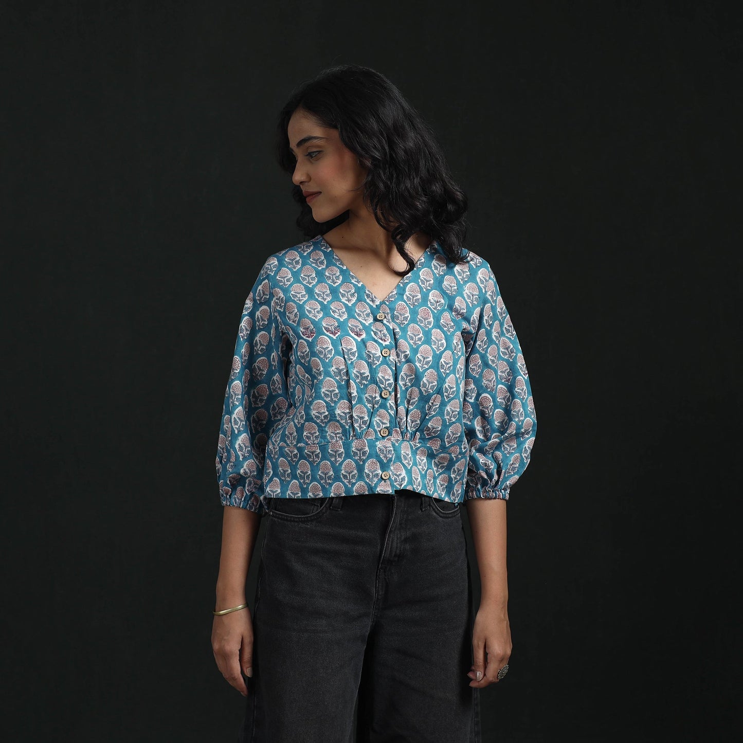 Hand block sanganeri print cotton floral crop top 05