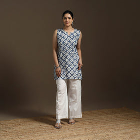 Hand embroidery cotton batik short kurta for women 09