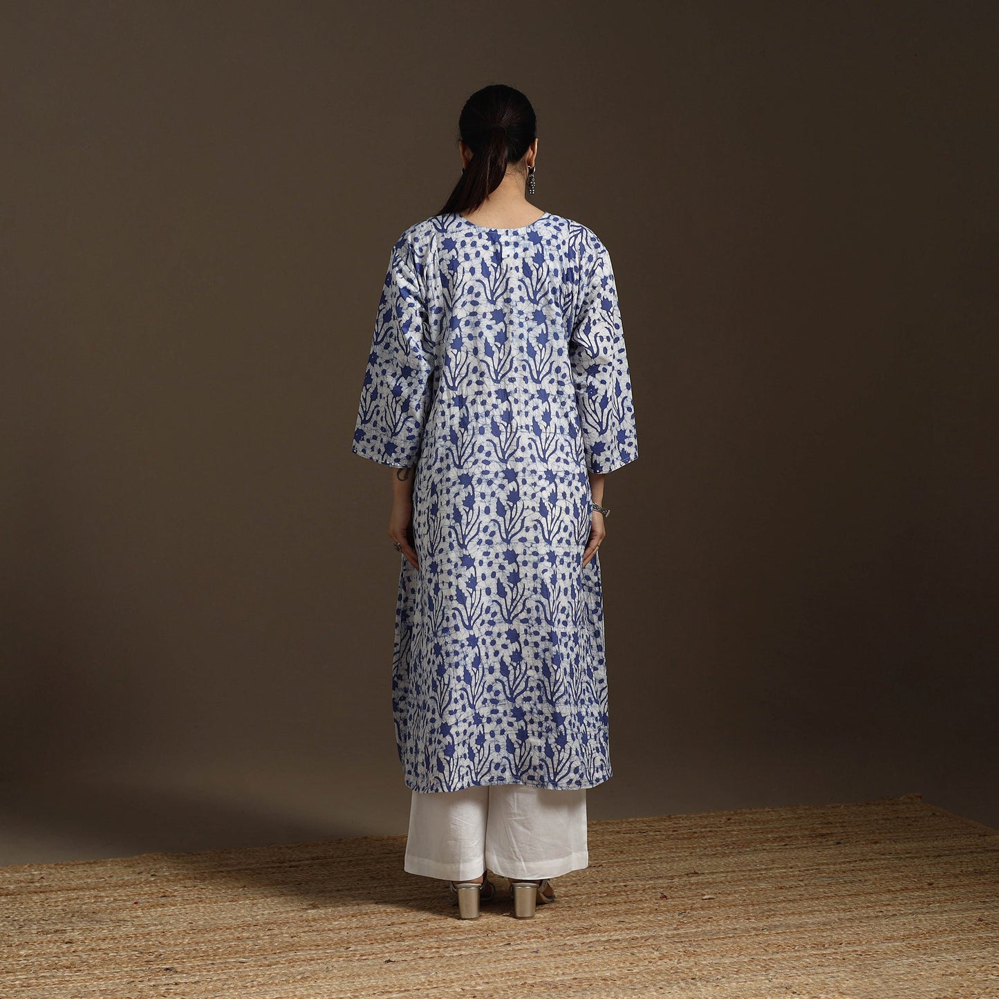 Hand embroidery cotton a-line batik kurta for women 03