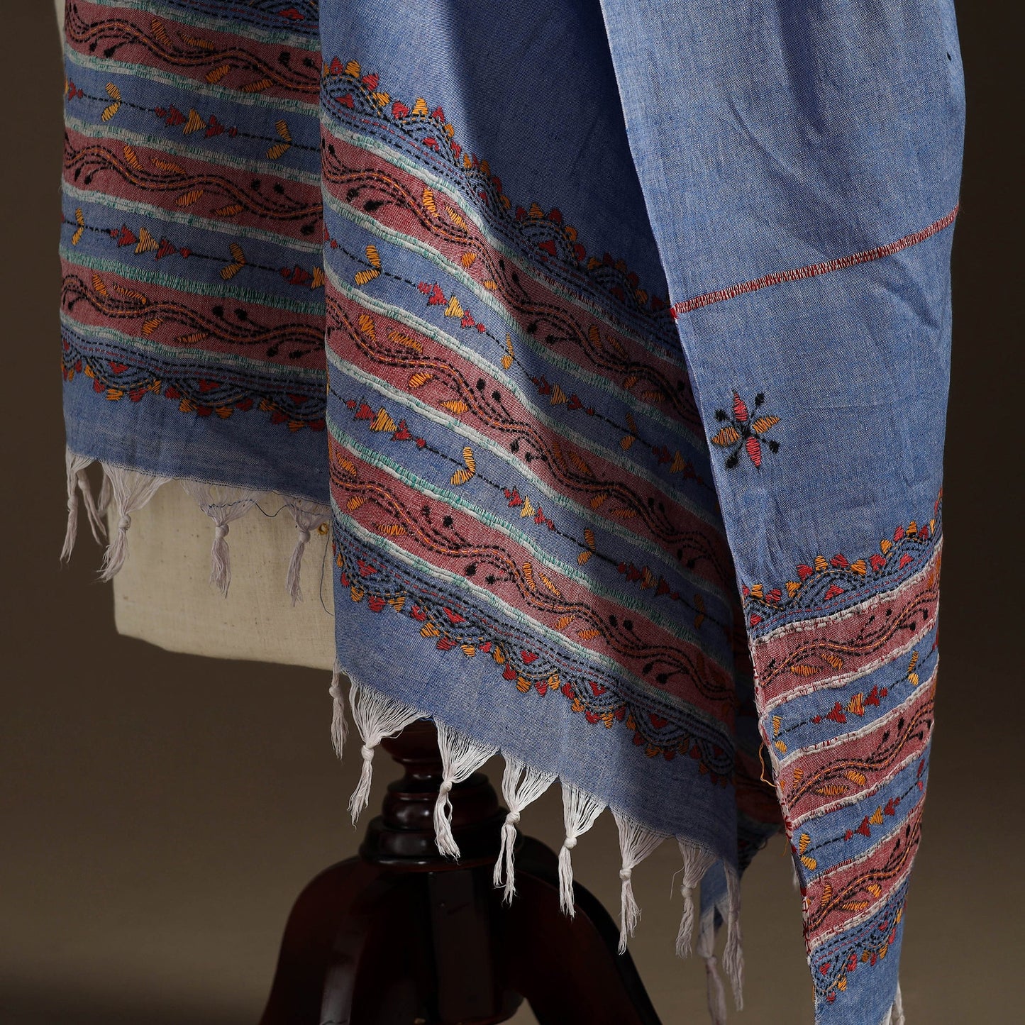 Blue Hand Embroidery Khes Handwoven Cotton Kantha Dupatta