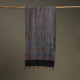 Hand natural dyed chanderi silk stole with tassels 07