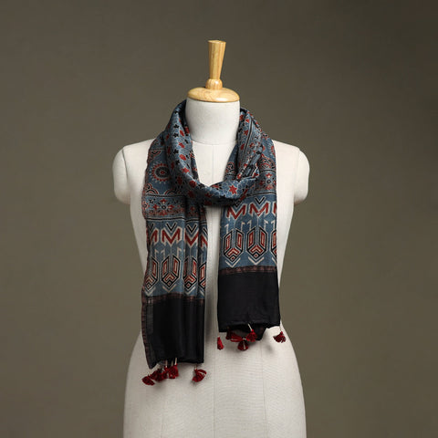 Hand natural dyed chanderi silk stole with tassels 18