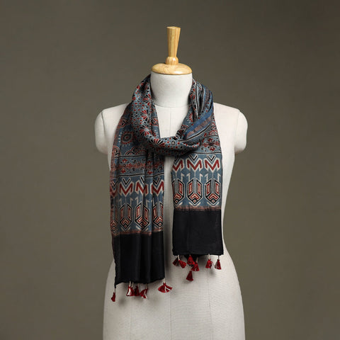 Hand natural dyed chanderi silk stole with tassels 19