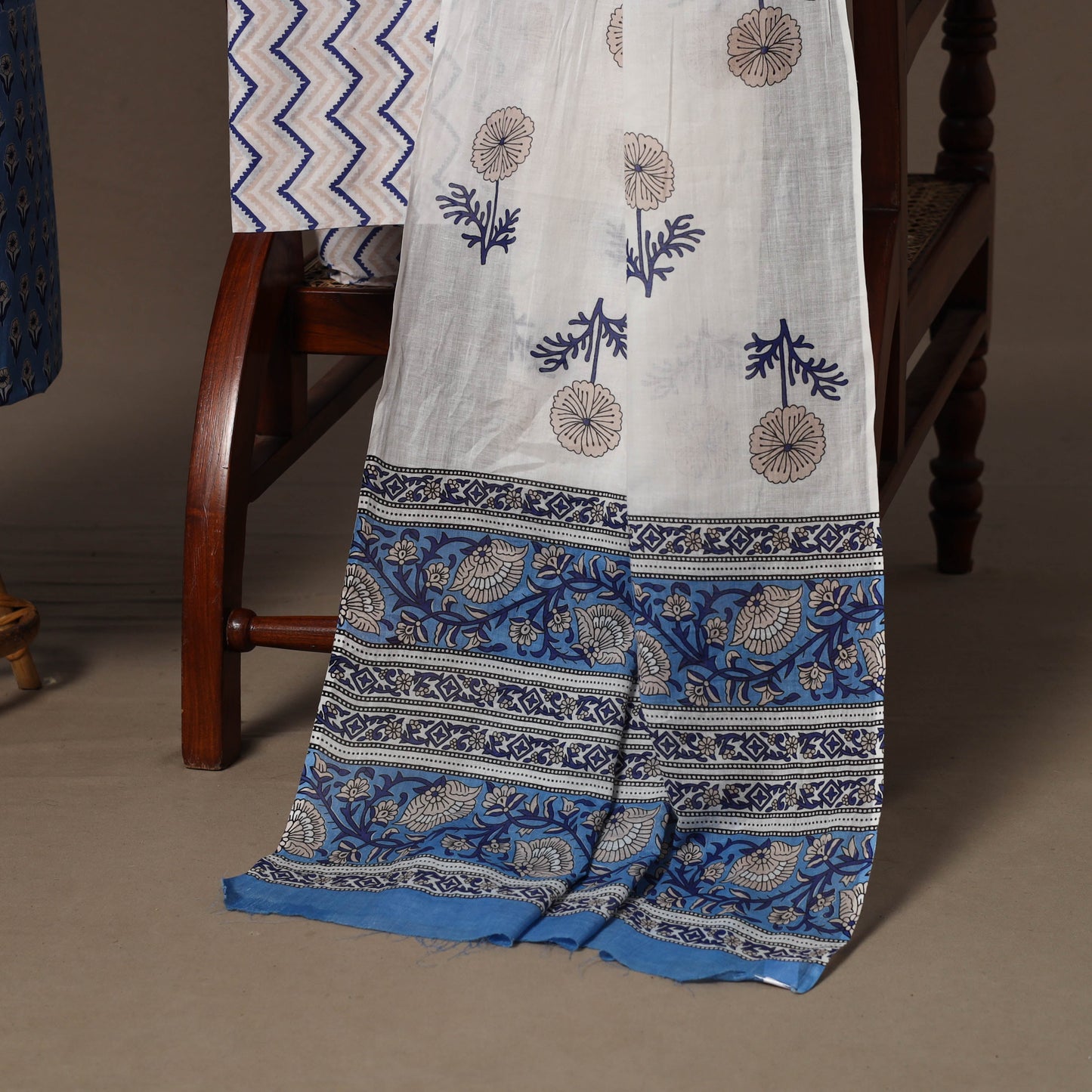 Hand sanganeri cotton 3pc unstitched dress material 32