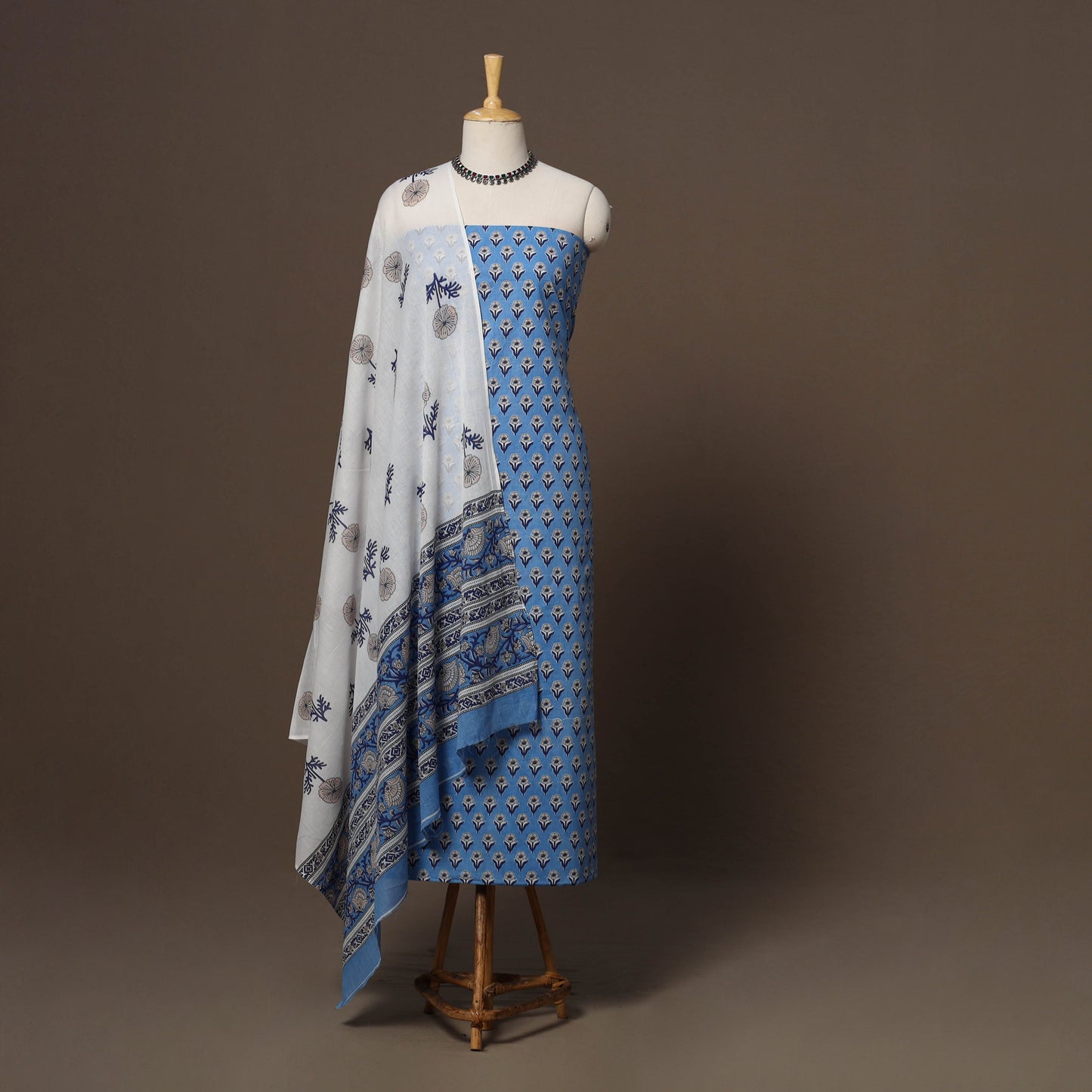 Hand sanganeri cotton 3pc unstitched dress material 32