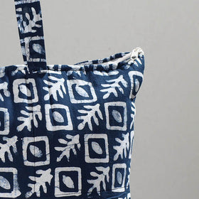 Blue Handcrafted Batik Printed Cotton Hand Bag 01