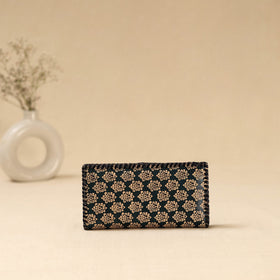 Handcrafted embossed leather wallet 47