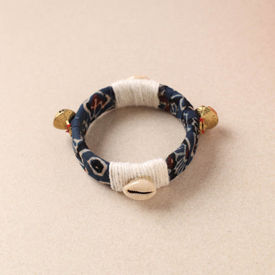  Handcrafted Fabart Bangle by Asalkaar 