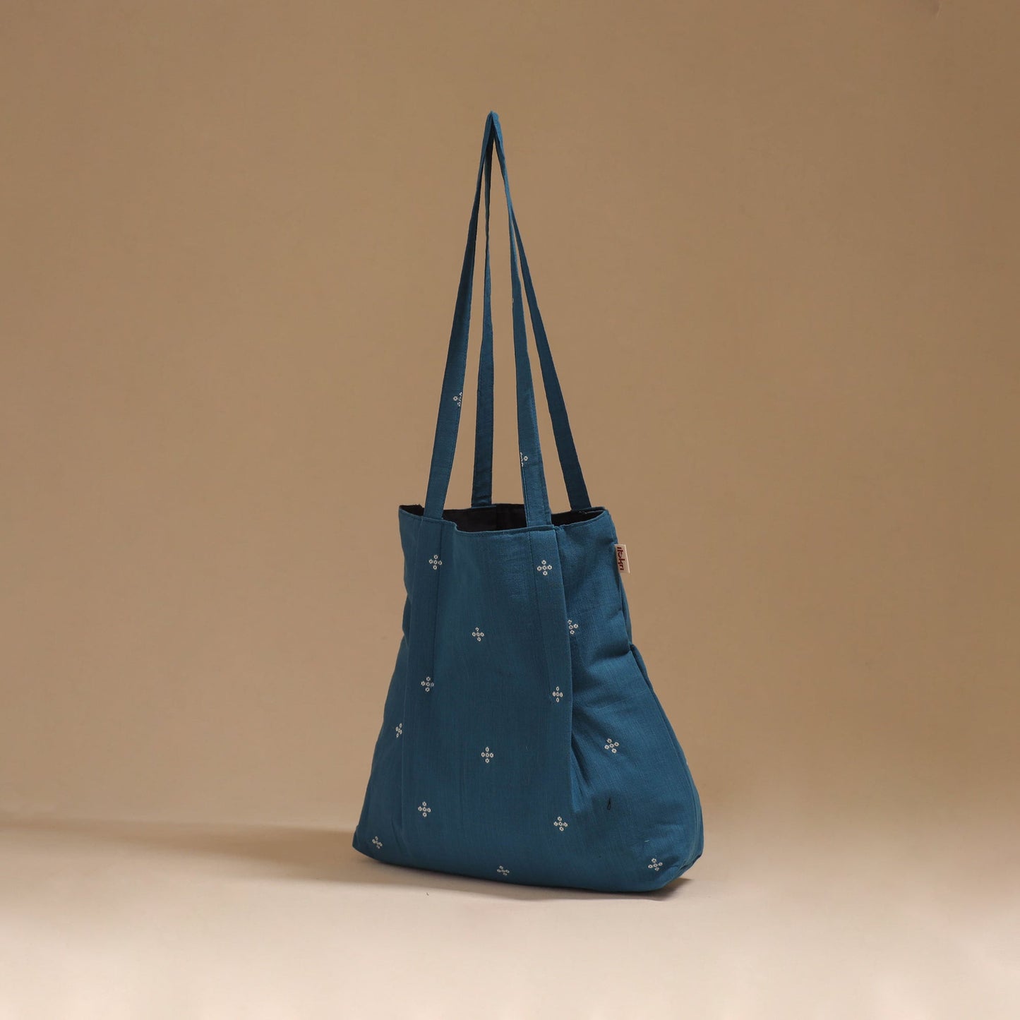 Handcrafted fabric jhola bag 04