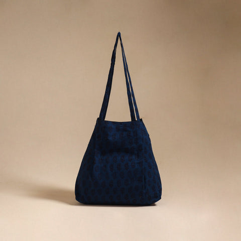 Handcrafted fabric jhola bag 21