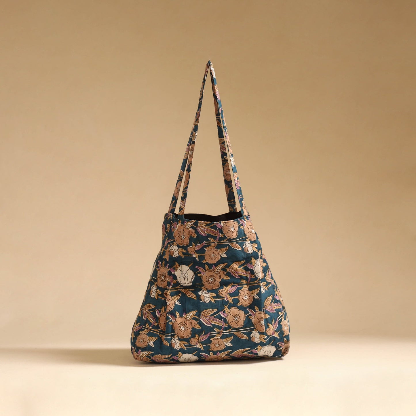 Handcrafted fabric jhola bag 27