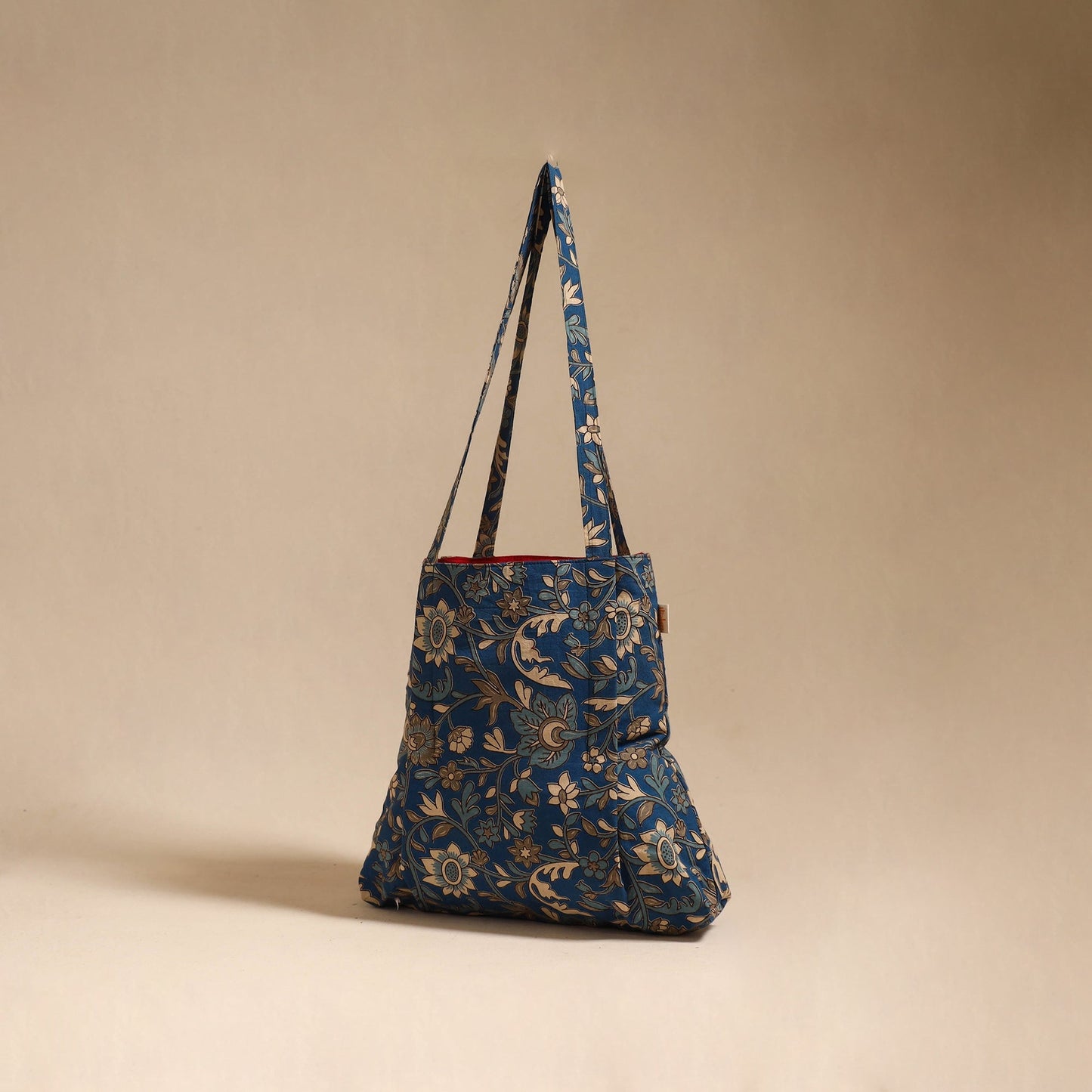 Handcrafted fabric jhola bag 38