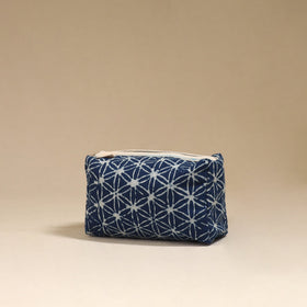 Handcrafted fabric toiletry bag 04