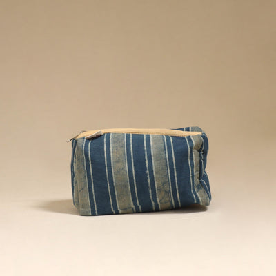 Handcrafted fabric toiletry bag 08