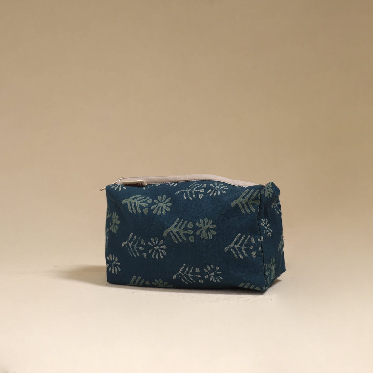 Handcrafted fabric toiletry bag 10