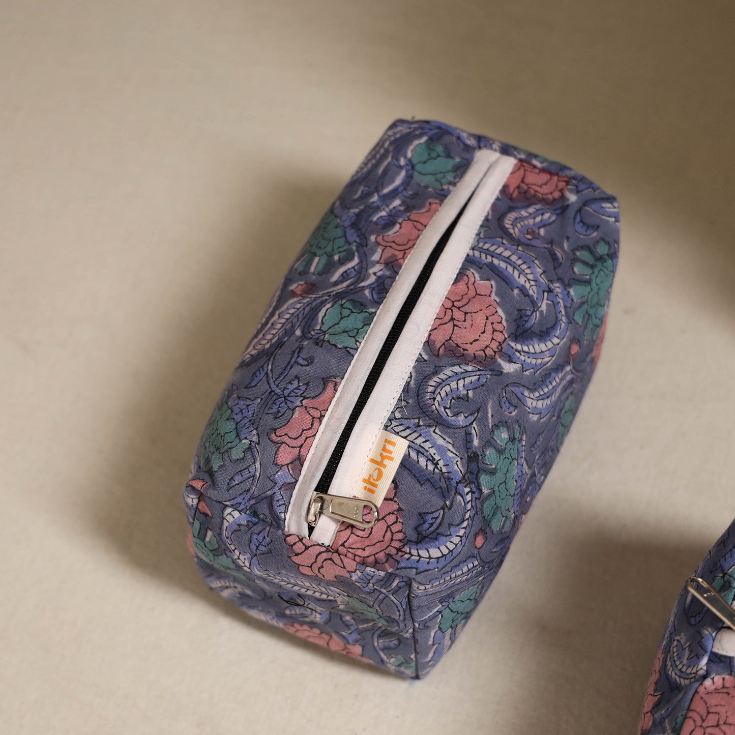 Handcrafted fabric toiletry bags (set of 3) 13