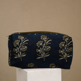 Handcrafted fabric toiletry bags (set of 3) 25