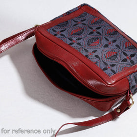 embroidery sling bag 