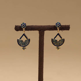 Handcrafted paka meenakari earrings 86