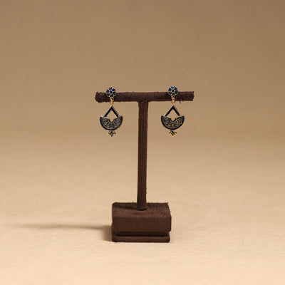 Handcrafted paka meenakari earrings 86