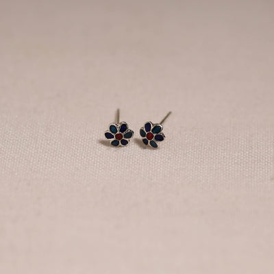 Handcrafted paka meenakari stud earrings 02