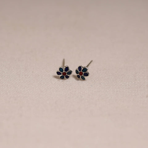 Handcrafted paka meenakari stud earrings 02