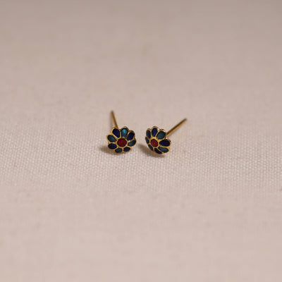 Handcrafted paka meenakari stud earrings 04