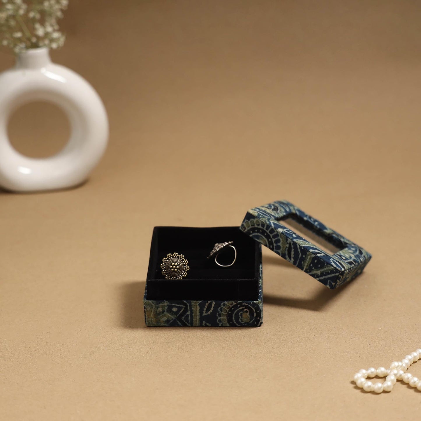Handcrafted printed fabric ring/earring box 48