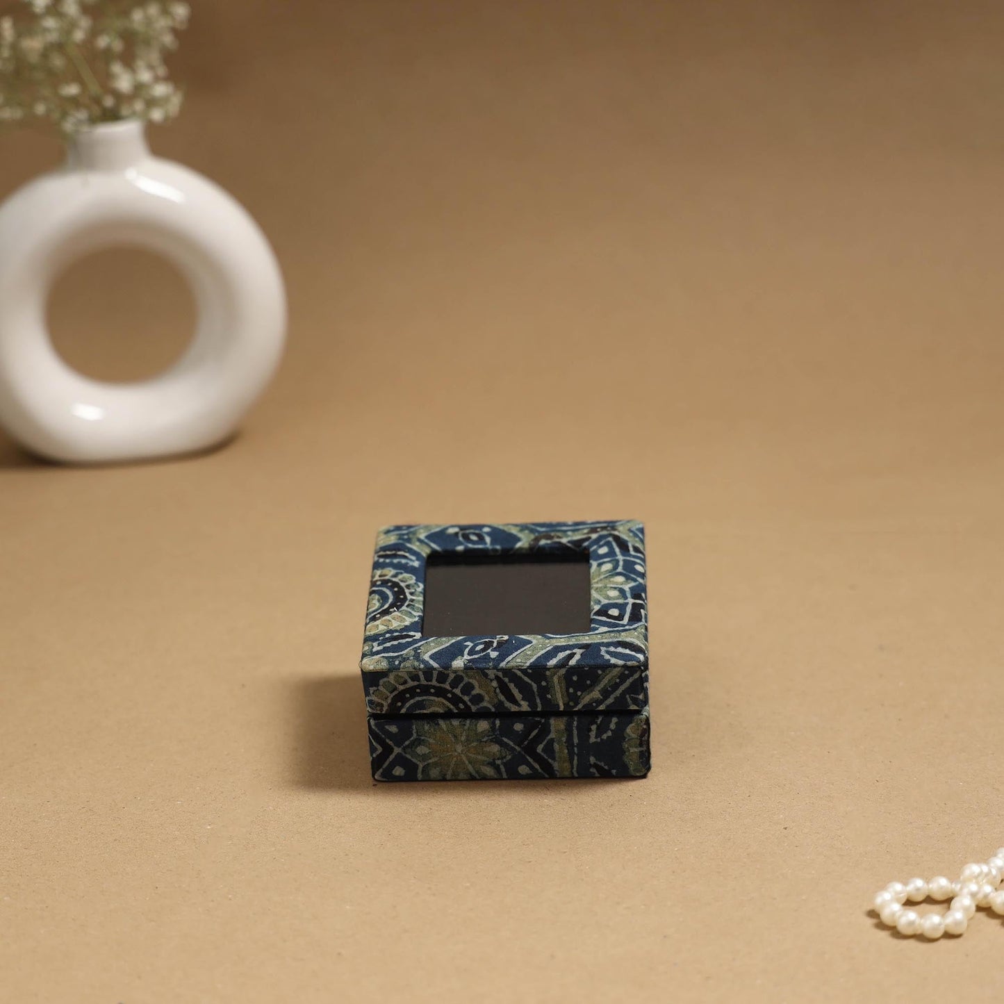 Handcrafted printed fabric ring/earring box 48