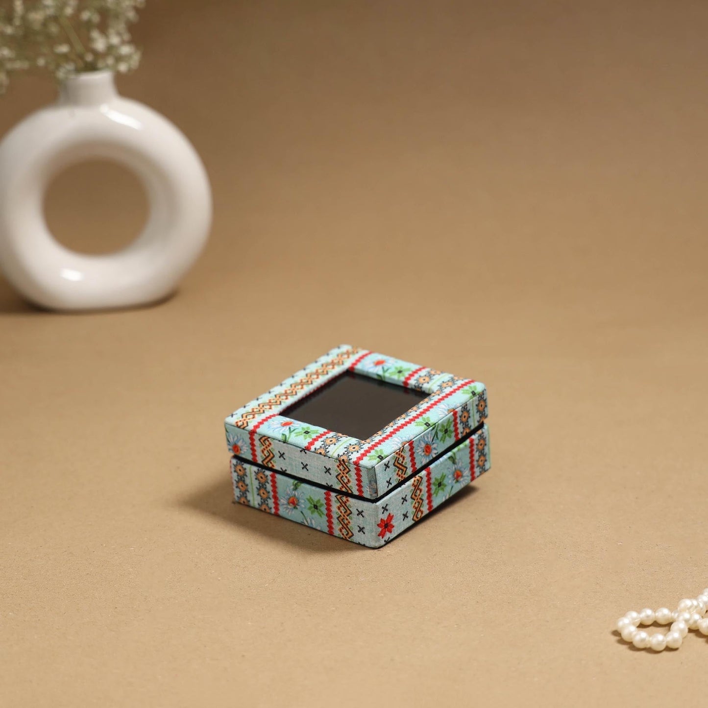 Handcrafted printed fabric ring/earring box 53