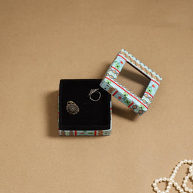 Handcrafted printed fabric ring/earring box 53