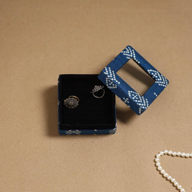 Handcrafted printed fabric ring/earring box 61