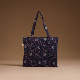 Handcrafted quilted handbag 01