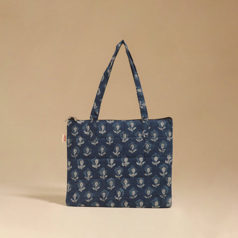 Handcrafted quilted handbag 11