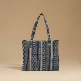 Handcrafted quilted handbag 12